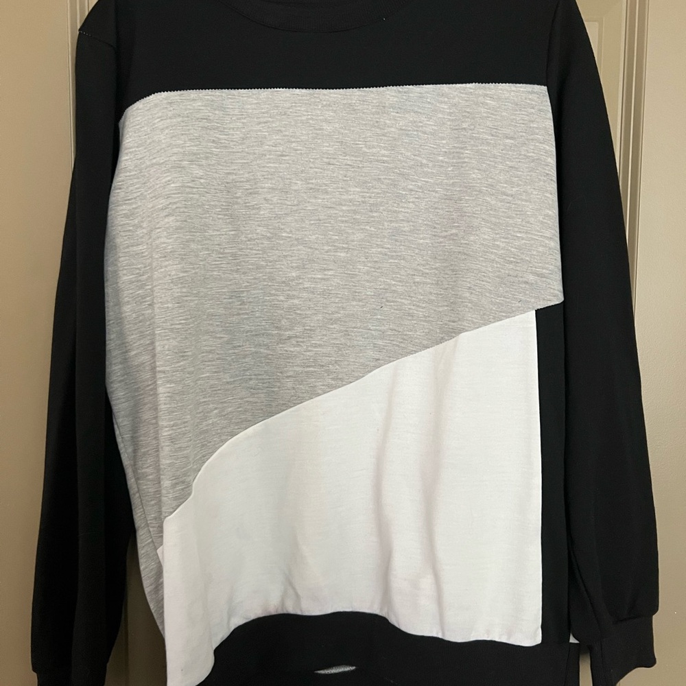 Colorblock Sweatshirt - Black, Gray, White